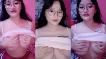 Baby13 Remas Toket Sambil Ngerokok Video by TXXX Baby13 Remas Toket Sambil Ngerokok Video by TXXX