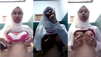 Fiyah Hijaber Remas Toket Bulat Video by BOKEPSIN