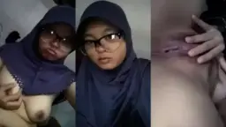 Hijab Binal Ustadzah Bugil Sange Video by KingBokep