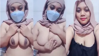 Ameena Hijab Tobrut Bugil Remas Tetek Video by HQporner