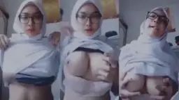 NADIRA Hijab Tobrut Pulang Sekolah Video by simontok