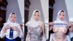 ABG Masih Daun Masih Muda Toketnya Besar Sekali Video by KingBokep