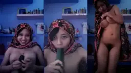 Meruchan Hijab Colmek Pake Timun Video by YouJizz