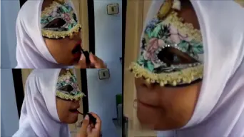 Pesona Cantik Cewek Jilbab Putih Video by BokepHUB