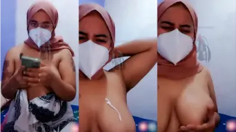 Tania Live Barbar Selagi Suami Ngantor