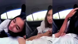 Daun Masih Muda SM4 Emut Kontol di Mobil Video by TubeV