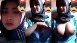 VCS Tante Hijab Tobrut Binal Video by SangeLink VCS Tante Hijab Tobrut Binal Video by SangeLink