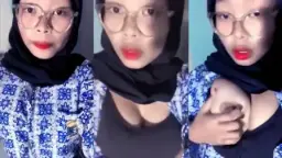 Hijabers SM4 Toketnya Gede Banget Video by xHamster Hijabers SM4 Toketnya Gede Banget Video by xHamster